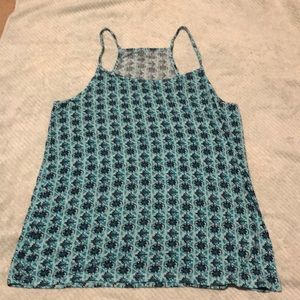 Size large Mudd tank top different blue tones